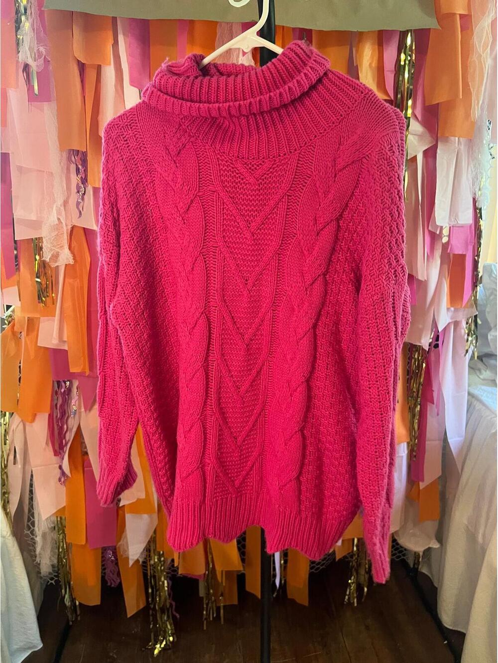 153. HOT PINK BOUTIQUE SWEATER